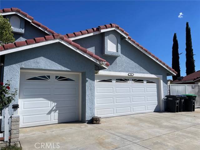 Hemet, CA 92543,985 Basalt Court