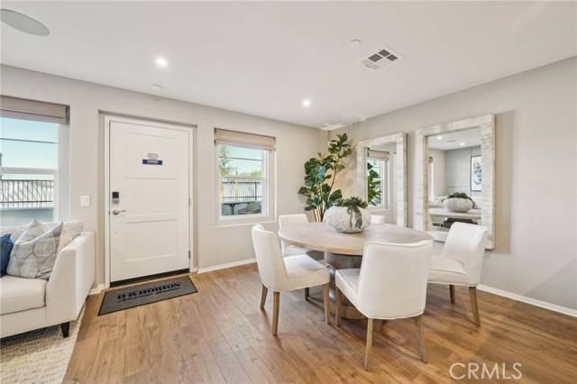Fontana, CA 92336,16157 Lumia Way
