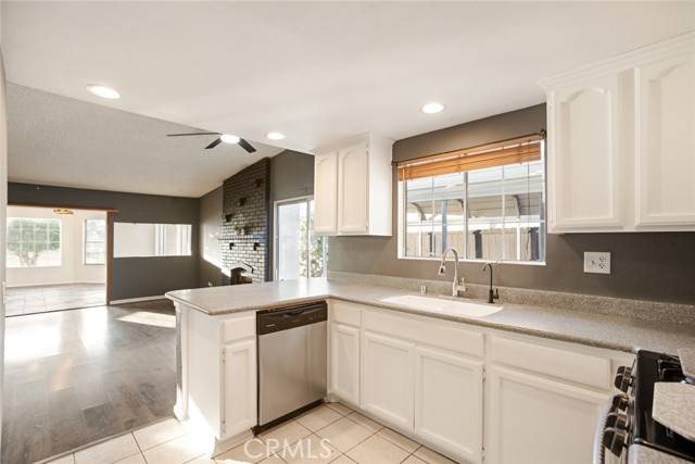 Lake Elsinore, CA 92532,29247 Allan Street