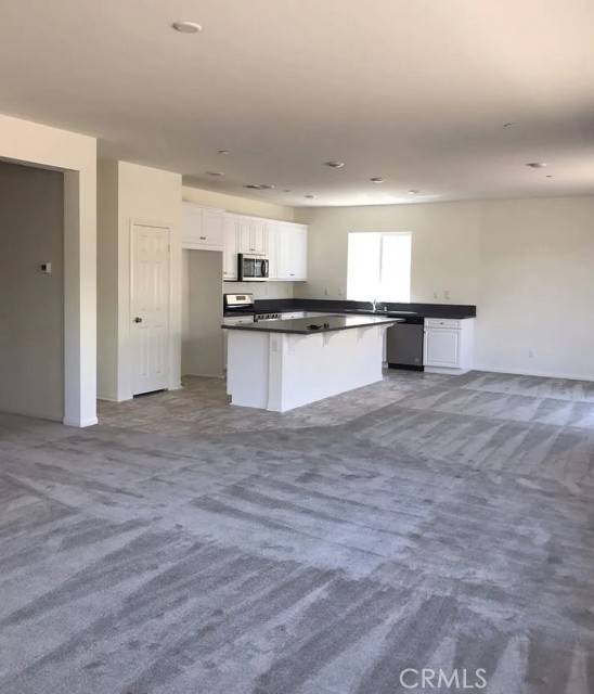 San Jacinto, CA 92582,312 Pomegranate Street