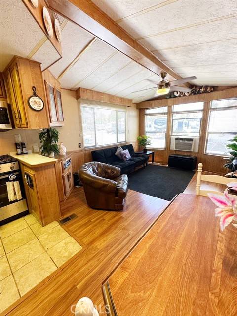 Hemet, CA 92545,2750 W Acacia #B22