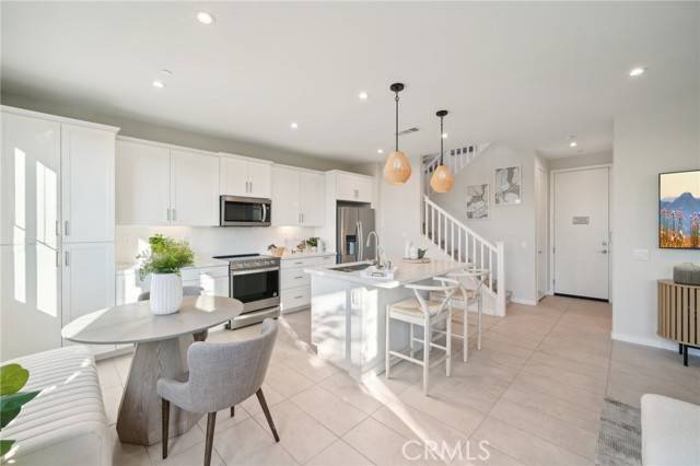 Fontana, CA 92336,16034 Esparza Lane