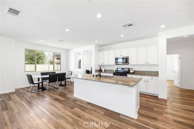 Winchester, CA 92596,33076 Lirac Lane