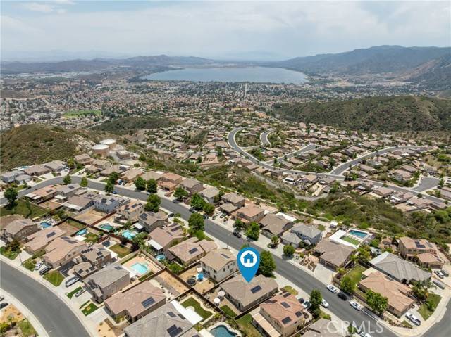 Lake Elsinore, CA 92530,29222 Woodbridge Street