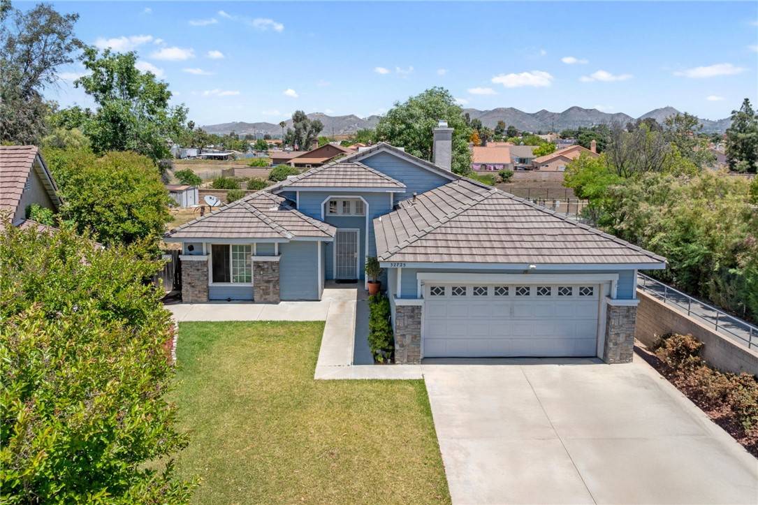 Wildomar, CA 92595,32725 Trailwood Court