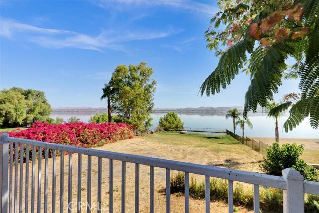 Lake Elsinore, CA 92530,17572 Grand Avenue