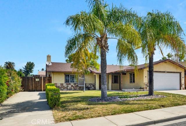 Hemet, CA 92544,2378 Thisa Way