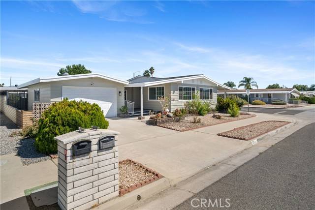 Hemet, CA 92543,992 S Elk Street