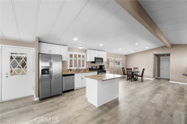 Wildomar, CA 92595,24472 Cornstalk Road