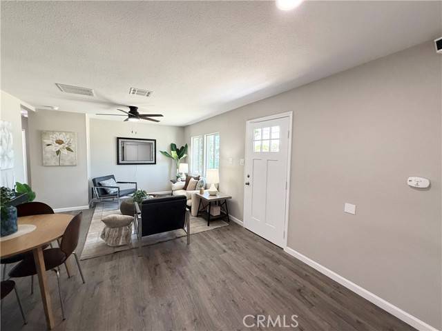 Fontana, CA 92335,9196 Redwood Avenue