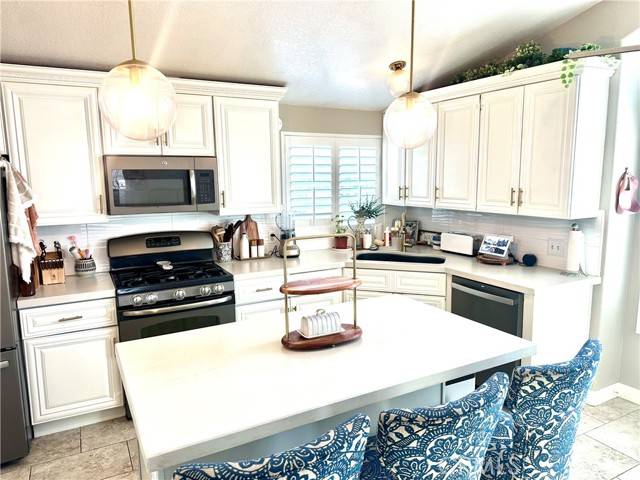 Redlands, CA 92374,140 W Pioneer Avenue #52