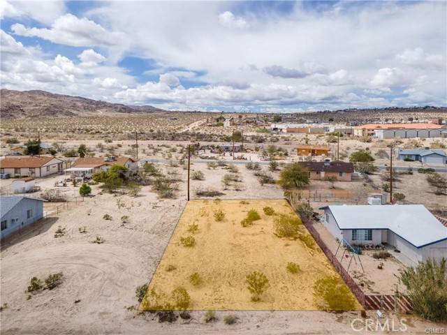 29 Palms, CA 92277,6608 Mojave