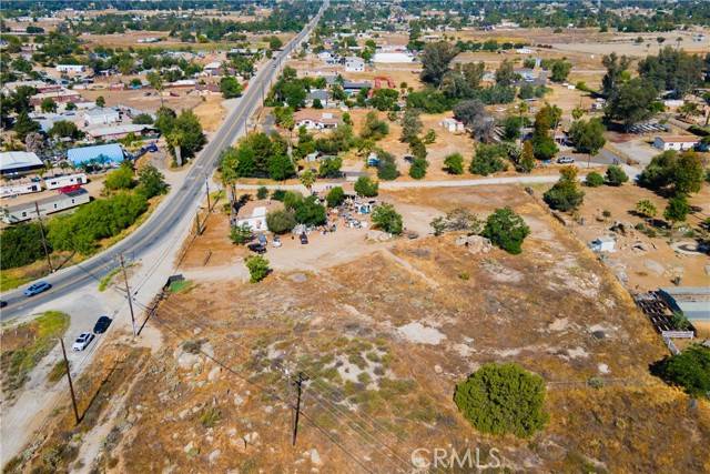 Perris, CA 92570,23510 Ellis Avenue
