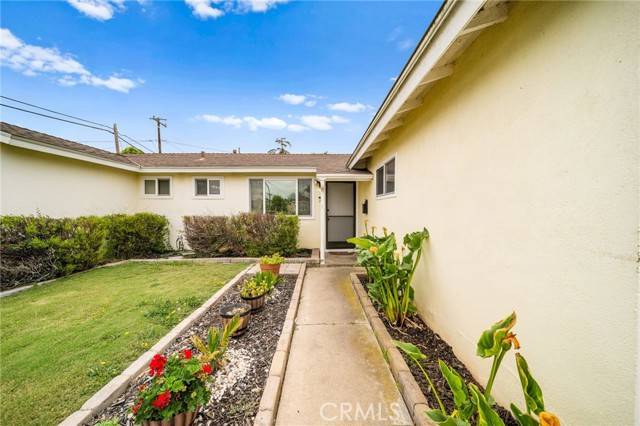 Anaheim, CA 92804,11692 Poes Street