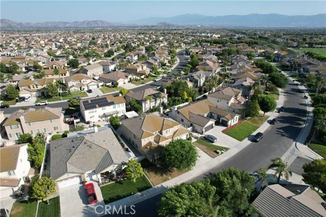 Eastvale, CA 92880,5840 Redhaven Street