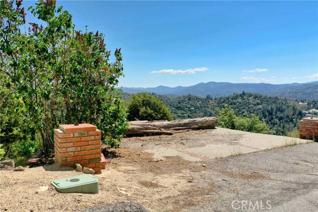 Lake Arrowhead, CA 92352,955 Sonoma