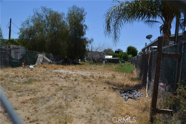 Perris, CA 92570,0 Maple