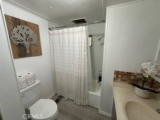 Hemet, CA 92544,45055 E. Florida Avenue #33