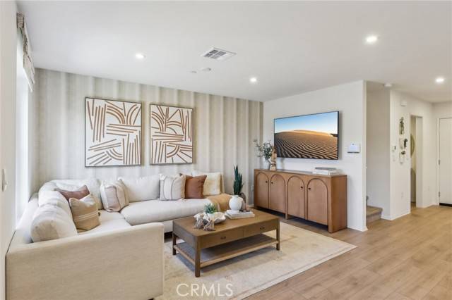 Fontana, CA 92336,6392 Sierra Vista Lane #2