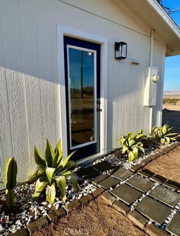 Landers, CA 92285,55354 El Lobo Road