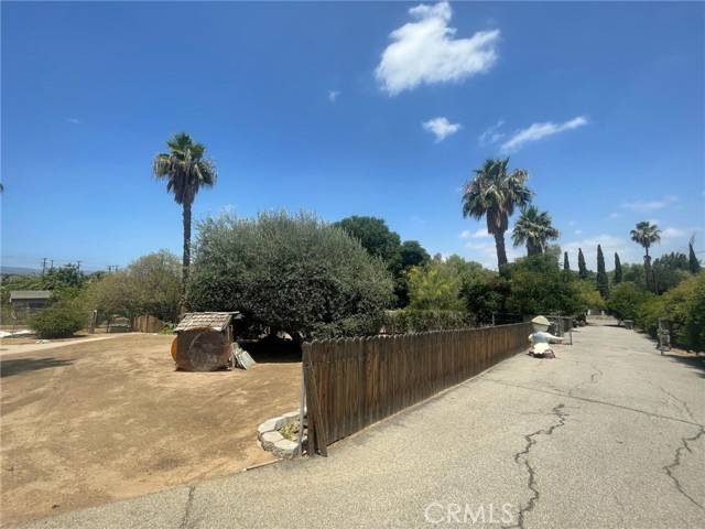 Corona, CA 92881,7891 Minnesota Road