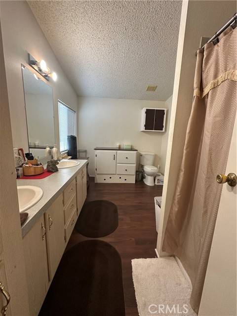 San Jacinto, CA 92582,913 S Grand #180