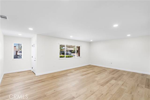 Menifee, CA 92586,25880 Plum Hollow Drive