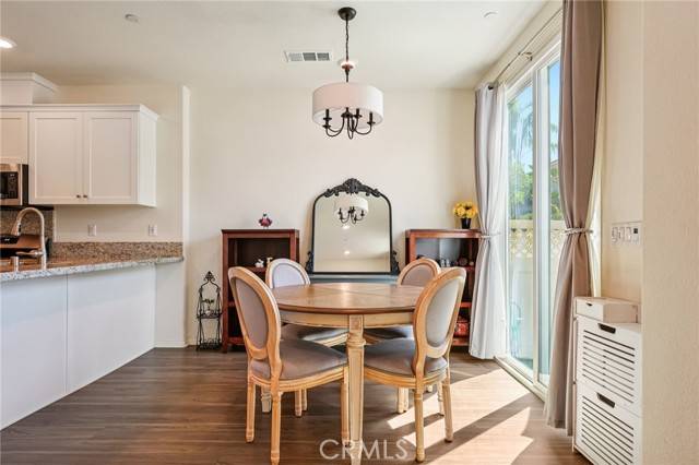 Murrieta, CA 92562,24140 Tuscany Avenue #2304