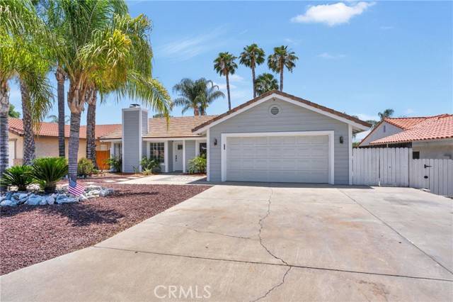 Canyon Lake, CA 92587,23885 Canyon Lake Drive
