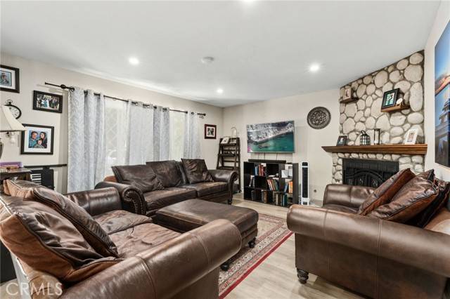 Escondido, CA 92025,1552 Russell Place
