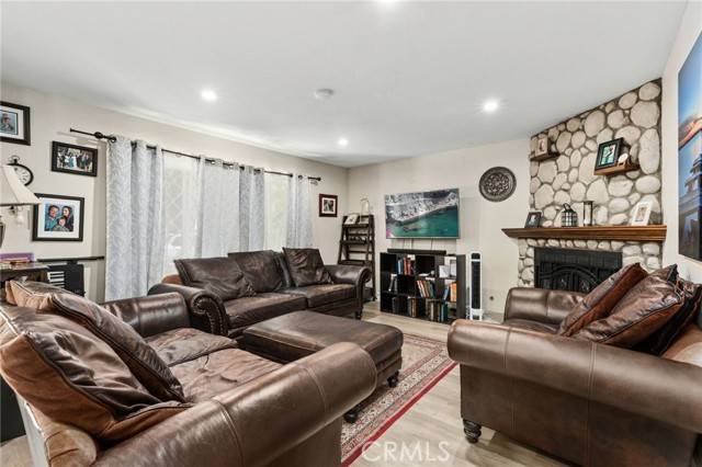 Escondido, CA 92025,1552 Russell Place