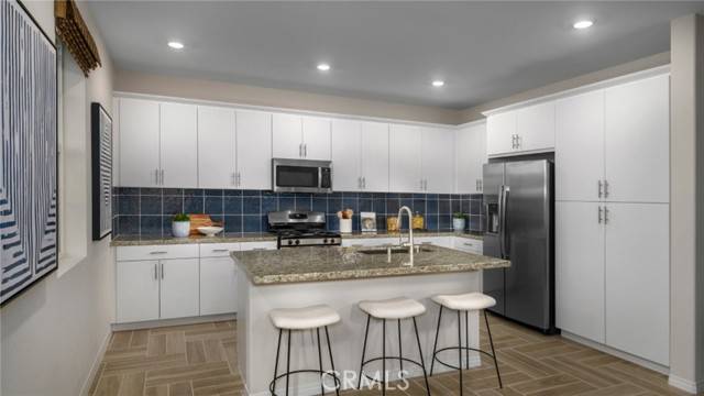 Rialto, CA 92377,2434 Gunner Ridge Way