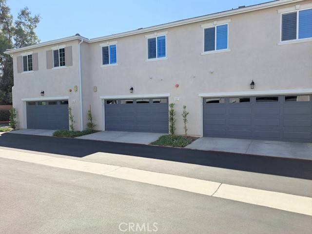 Murrieta, CA 92562,41978 Ornella