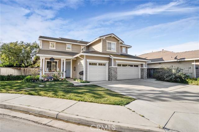 Yorba Linda, CA 92887,23976 Old Pomegranate Road