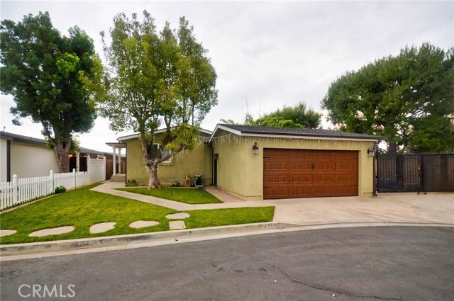 Yorba Linda, CA 92887,21850 Cimarron Place