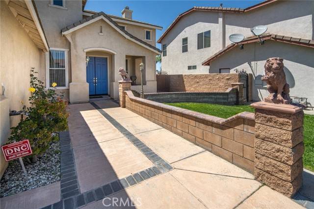 Eastvale, CA 92880,7423 Four Winds Court