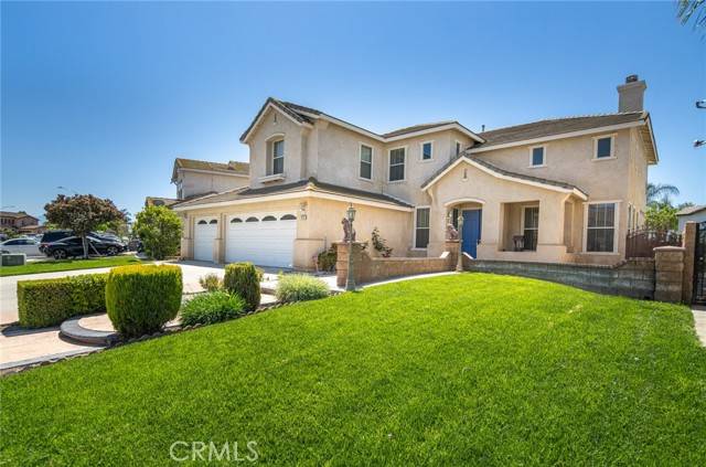 Eastvale, CA 92880,7423 Four Winds Court