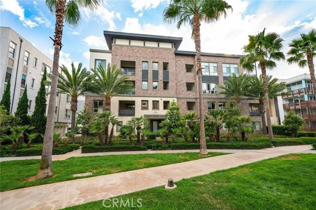 Playa Vista, CA 90094,5848 Suncatcher Place #1