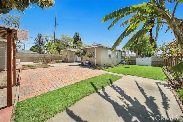 Monrovia, CA 91016,433 E Altern Street