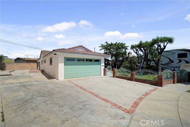 Stanton, CA 90680,10833 Ramblewood Drive