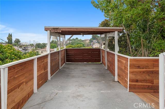 City Terrace, CA 90063,1067 Buelah Circle