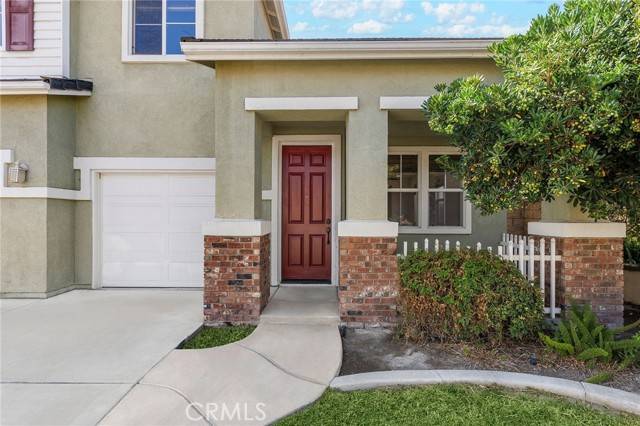 Eastvale, CA 92880,7047 Meadow