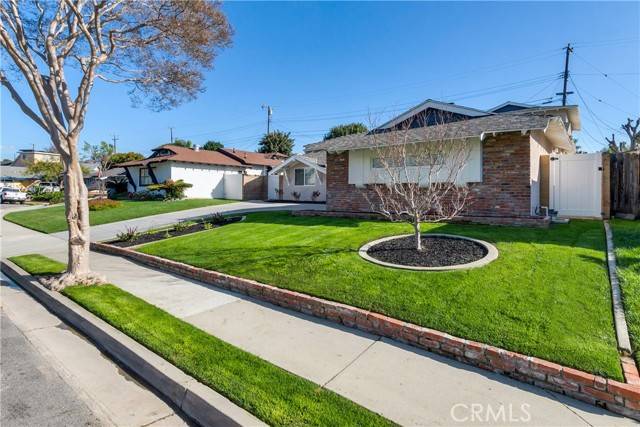 La Mirada, CA 90638,15008 Chalco Street