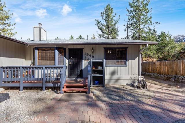 Wrightwood, CA 92397,1949 Twin Lakes Drive