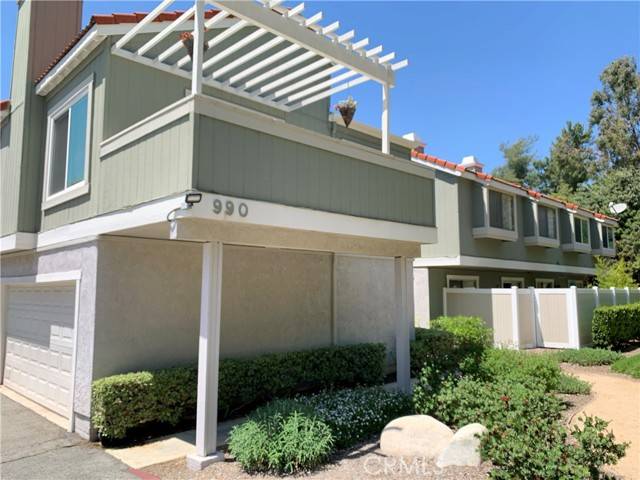 Diamond Bar, CA 91765,990 Golden Springs Drive #D