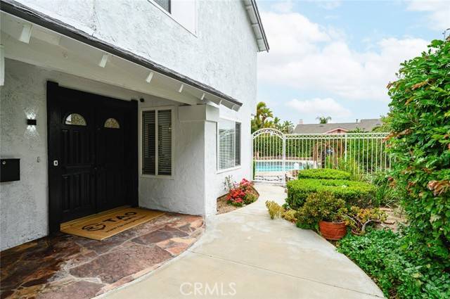 Yorba Linda, CA 92886,4644 Via La Primavera