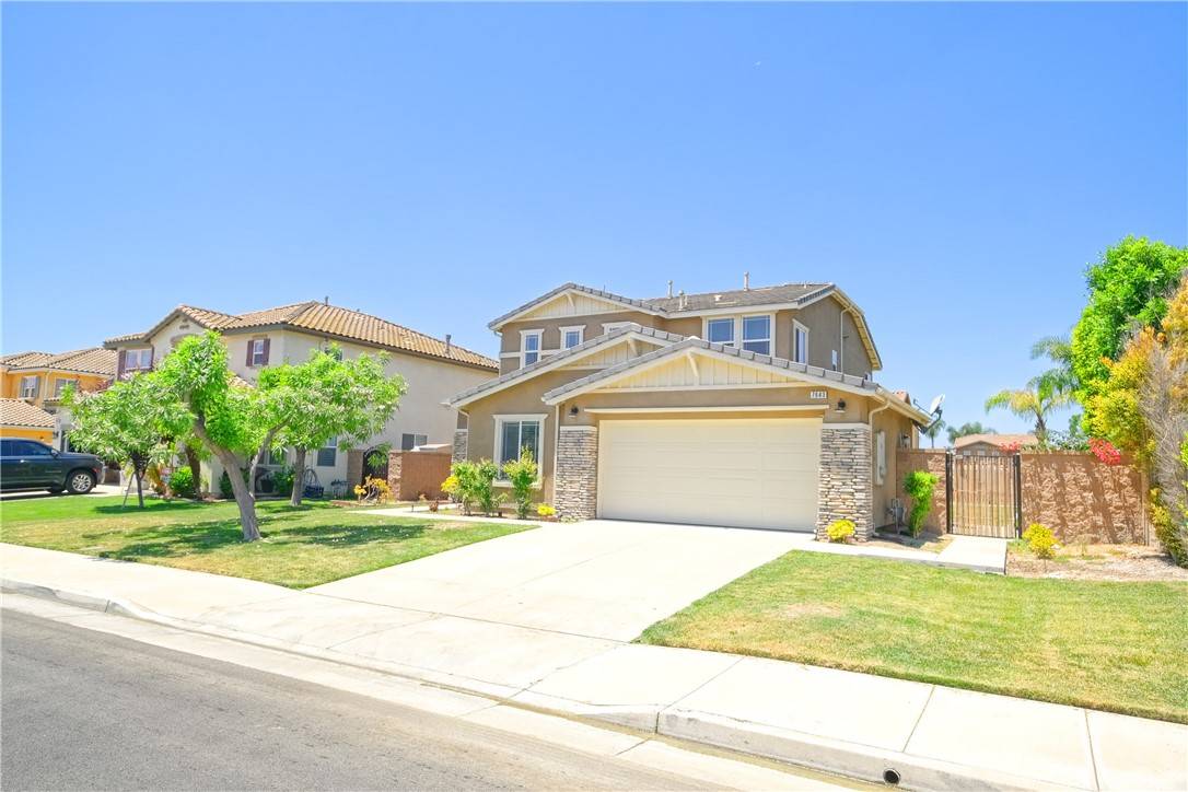 Eastvale, CA 92880,7643 Bristol Bay Circle