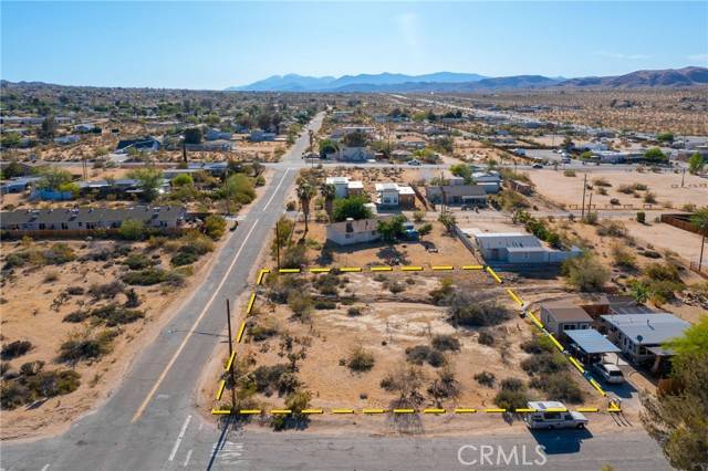 Joshua Tree, CA 92252,61960 El Reposo