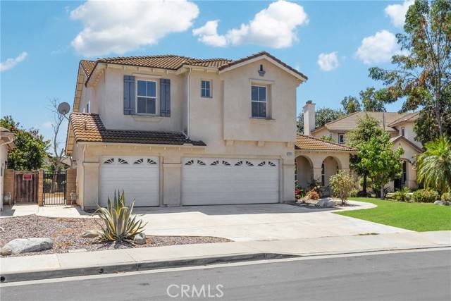 Eastvale, CA 92880,13415 Pheasant Knoll Road