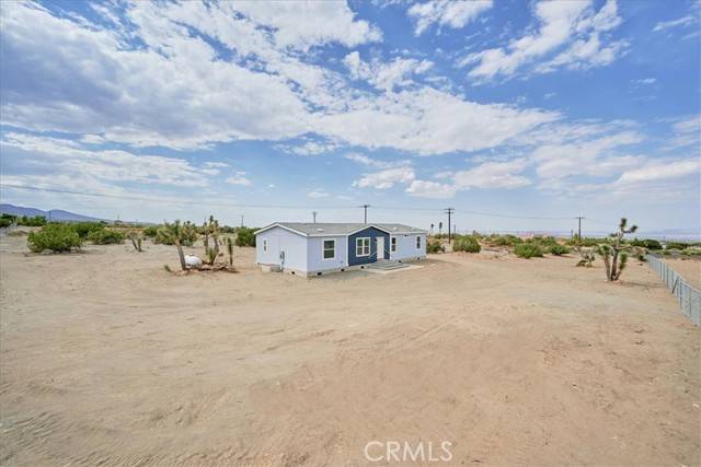 Phelan, CA 92372,9470 Gitano Road